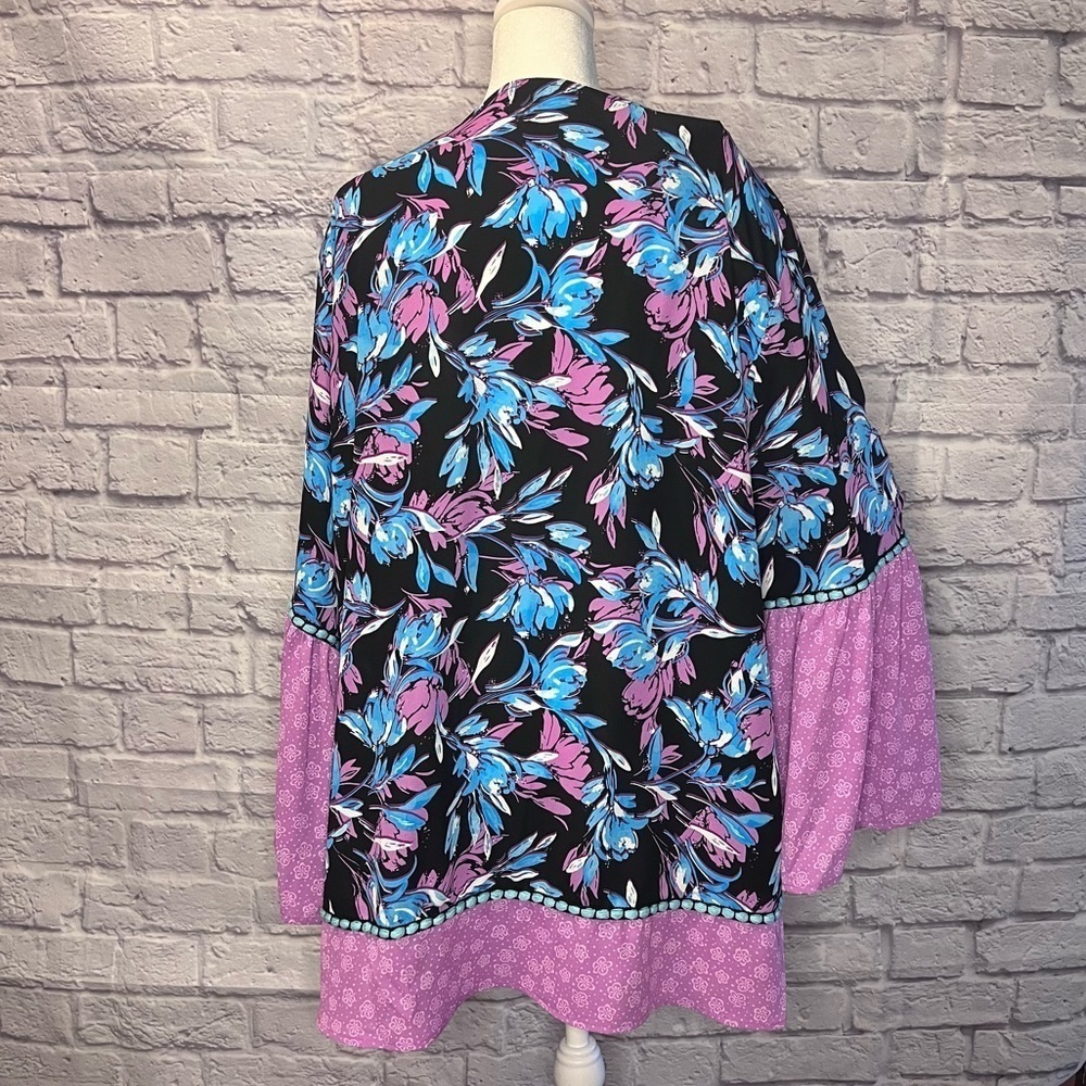 Pioneer Woman Size Small/Medium Bell Sleeve Floral Cardigan - Picture 3 of 4